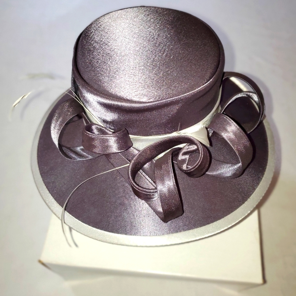 Women Lavender Wide Brim Hat